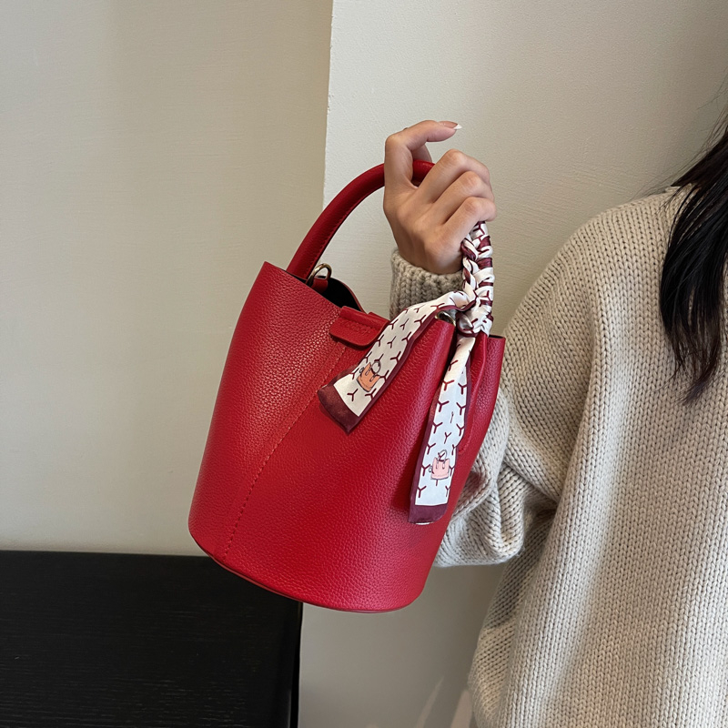 Red PU Bucket Shoulder and Cro - огляд і ціна Luxury Bags Sale