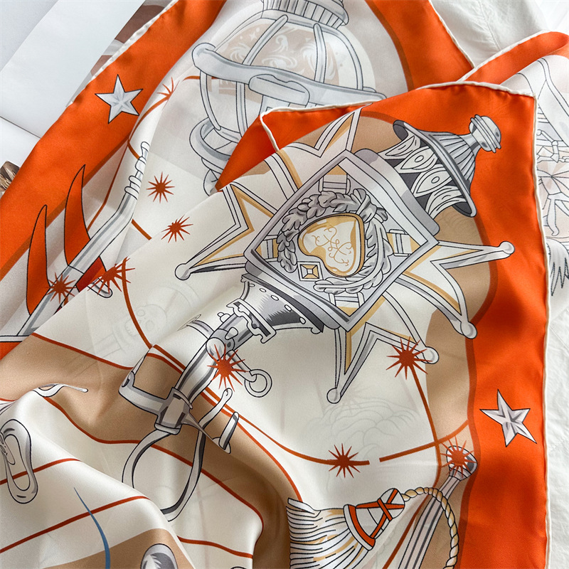 Luxury Brand Scarf Large Silk  - огляд і ціна Luxury Bags For Summer
