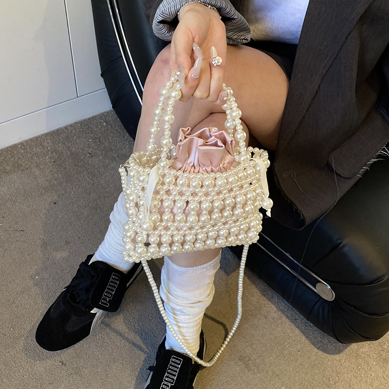 Light Luxury Pearls Crossbody  - огляд і ціна Luxury Bags For Summer