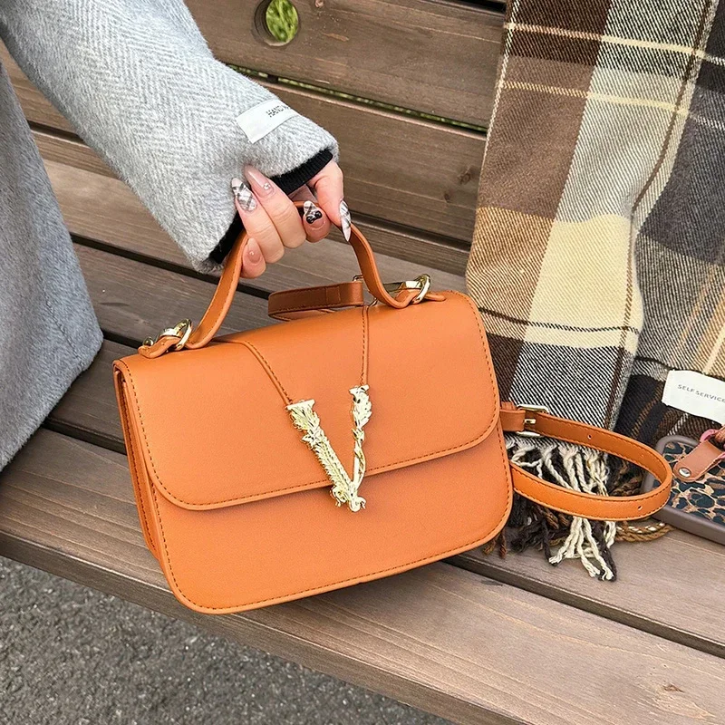 Popular Women's Shoulder Bag M - огляд і ціна Luxury Bags Sale