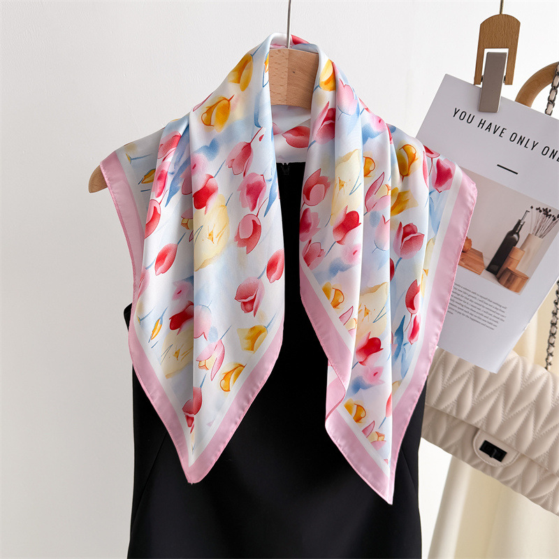 Luxury Printed Square Scarves  - огляд і ціна Luxury Bags For Summer